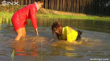 Mud Covered Hunny's Getting Wet And Messy Screencap 10 on www.sinx.com