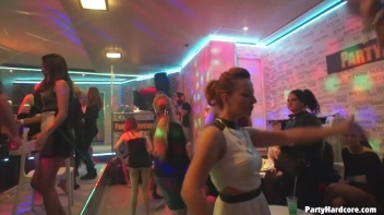 Party Hardcore Gone Crazy Vol. 31 Part 6 - Cam 1 Screencap 37 on www.sinx.com