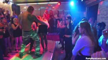 Party Hardcore Gone Crazy Vol. 33 Part 2 - Cam 1 Screencap 46 on www.sinx.com