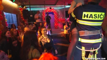 Party Hardcore Gone Crazy Vol. 39 Single Cut: Part 7 - Cam 2 Screencap 12 on www.sinx.com