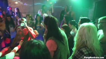 Party Hardcore Gone Crazy Vol. 33 Part 1 - Cam 1 Screencap 46 on www.sinx.com