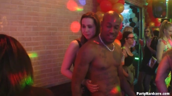 Party Hardcore Gone Crazy Vol. 36 Part 6 - Cam 4 Screencap 25 on www.sinx.com