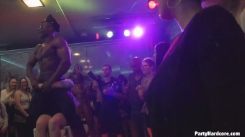 Party Hardcore Gone Crazy Vol. 30 Part 2 - Cam 3 Screencap 86 on www.sinx.com