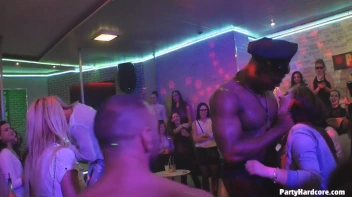 Party Hardcore Gone Crazy Vol. 30 Part 2 - Cam 3 Screencap 81 on www.sinx.com