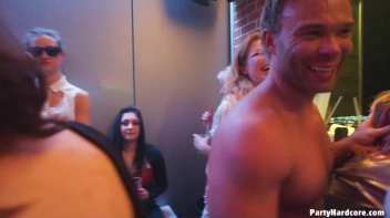 Party Hardcore Gone Crazy Vol. 40 Single Cut: Part 2 - Cam 4 Screencap 61 on www.sinx.com