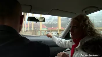 Dominated by Two Women Screencap 4 on www.sinx.com