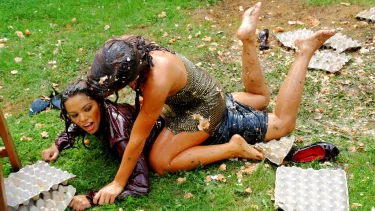 Latest deal - Sticky, Messy Egg Fight