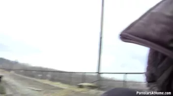 The Right Side Of The Tracks Screencap 88 on www.sinx.com