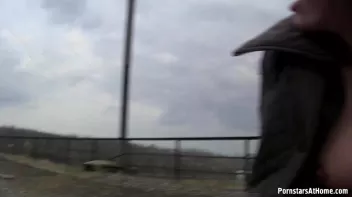 The Right Side Of The Tracks Screencap 99 on www.sinx.com