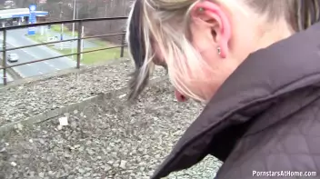 The Right Side Of The Tracks Screencap 49 on www.sinx.com