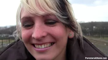 The Right Side Of The Tracks Screencap 6 on www.sinx.com