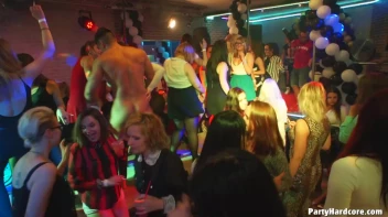 Party Hardcore Gone Crazy Vol. 37 Part 5 - Cam 1 Screencap 71 on www.sinx.com