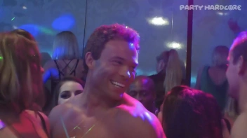 Party Hardcore Gone Crazy Vol. 14 Part 1 - Cam 3 Screencap 17 on www.sinx.com