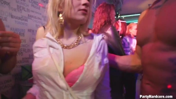 Party Hardcore Gone Crazy Vol. 33 Part 7 - Cam 2 Screencap 16 on www.sinx.com