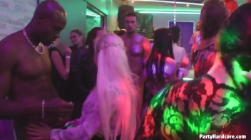 Party Hardcore Gone Crazy Vol. 31 Part 6 - Cam 3 Screencap 32 on www.sinx.com