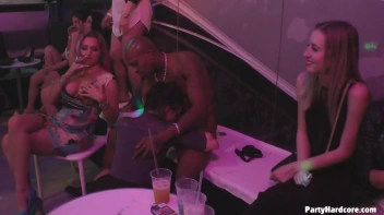 Party Hardcore Gone Crazy Vol. 31 Part 6 - Cam 3 Screencap 60 on www.sinx.com