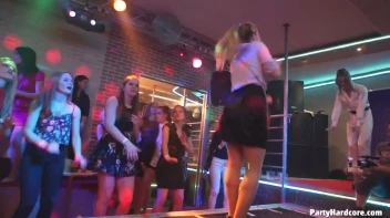 Party Hardcore Gone Crazy Vol. 35 Part 6 - Cam 4 Screencap 5 on www.sinx.com