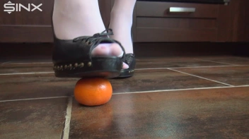 Wickedly Hot Trampling Torturer Screencap 15 on www.sinx.com