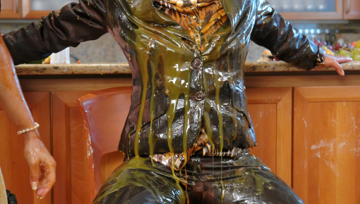 Latest deal - Hot Slut Sundae