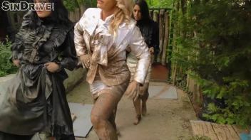 A Lesbian Masterpiece - "Rumble In The Dirt" - It's A Party Of 5: Just A Fine Mess With Pussy & Ass ... Dirty Divas ... Screencap 53 on www.sinx.com