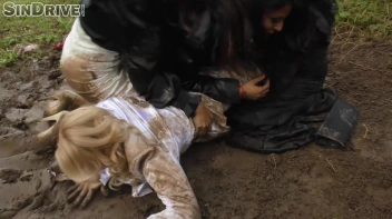 A Lesbian Masterpiece - "Rumble In The Dirt" - It's A Party Of 5: Just A Fine Mess With Pussy & Ass ... Dirty Divas ... Screencap 32 on www.sinx.com