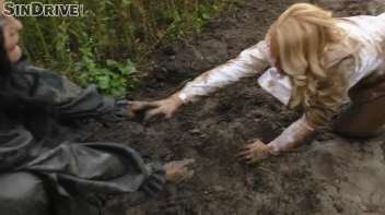 A Lesbian Masterpiece - "Rumble In The Dirt" - It's A Party Of 5: Just A Fine Mess With Pussy & Ass ... Dirty Divas ... Screencap 46 on www.sinx.com