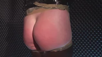 Hart ausgepeitscht Screencap 7 on www.sinx.com