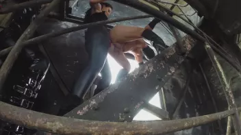 Auf der Treppe von 2 Herrin in die Arschfotze gefickt Screencap 50 on www.sinx.com