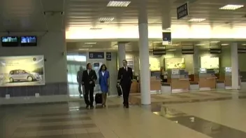 Male Pilots Pull a Sandwich On Sexy Stewardess Screencap 9 on www.sinx.com