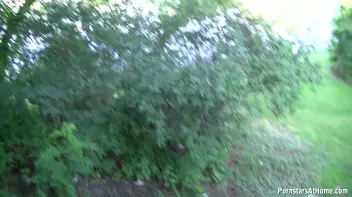 Barbie Blow Me Screencap 43 on www.sinx.com