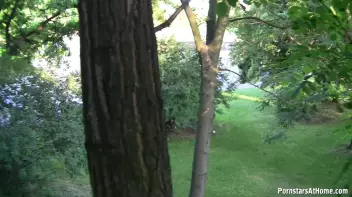 Barbie Blow Me Screencap 48 on www.sinx.com