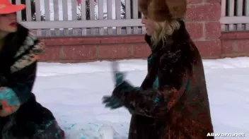 Catfight Too Messy To Stay Indoors Screencap 91 on www.sinx.com