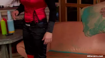 Catfight Too Messy To Stay Indoors Screencap 17 on www.sinx.com