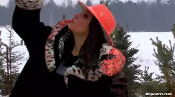 Catfight Too Messy To Stay Indoors Screencap 82 on www.sinx.com