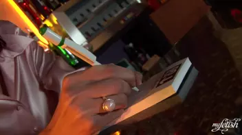 Dry Martinis, Wet Pussies Screencap 1 on www.sinx.com