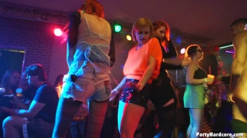 Party Hardcore Gone Crazy Vol. 36 Part 3 - Cam 1 Screencap 39 on www.sinx.com