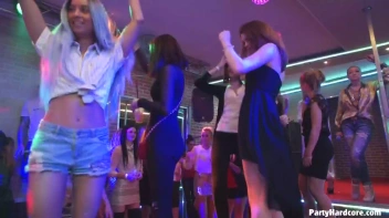 Party Hardcore Gone Crazy Vol. 35 Part 4 - Cam 4 Screencap 87 on www.sinx.com