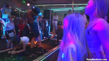 Party Hardcore Gone Crazy Vol. 35 Part 4 - Cam 4 Screencap 11 on www.sinx.com