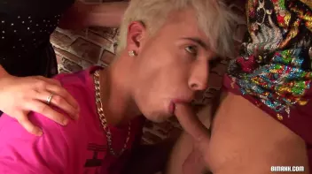 Bi Bar Screencap 22 on www.sinx.com