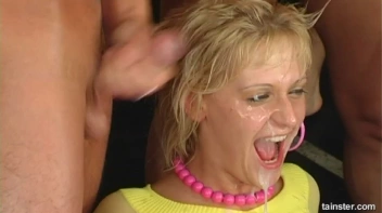 She Fought the Pee Squad, and the Squad Won! Screencap 87 on www.sinx.com