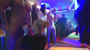 Party Hardcore Gone Crazy Vol. 34 Part 4 - Cam 1 Screencap 87 on www.sinx.com