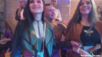 Party Hardcore Gone Crazy Vol. 34 Part 4 - Cam 1 Screencap 38 on www.sinx.com