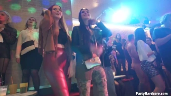 Party Hardcore Gone Crazy Vol. 34 Part 4 - Cam 1 Screencap 51 on www.sinx.com