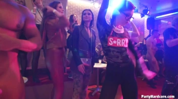 Party Hardcore Gone Crazy Vol. 34 Part 4 - Cam 1 Screencap 61 on www.sinx.com