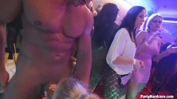 Party Hardcore Gone Crazy Vol. 34 Part 4 - Cam 1 Screencap 78 on www.sinx.com