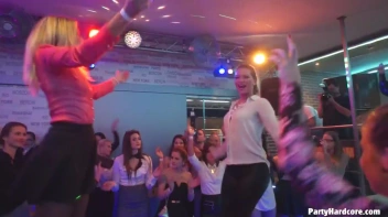 Party Hardcore Gone Crazy Vol. 31 Part 1 - Cam 3 Screencap 34 on www.sinx.com