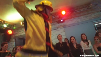 Party Hardcore Gone Crazy Vol. 31 Part 1 - Cam 3 Screencap 43 on www.sinx.com