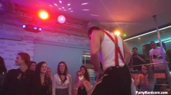 Party Hardcore Gone Crazy Vol. 31 Part 1 - Cam 3 Screencap 58 on www.sinx.com