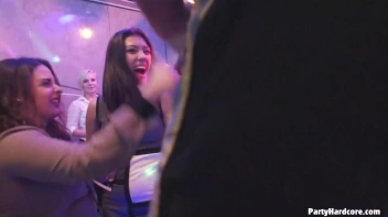 Party Hardcore Gone Crazy Vol. 31 Part 1 - Cam 3 Screencap 60 on www.sinx.com