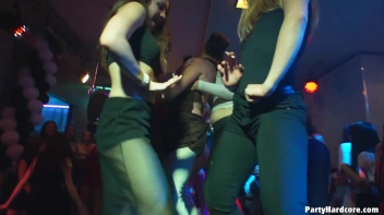 Party Hardcore Gone Crazy Vol. 37 Part 5 - Cam 3 Screencap 78 on www.sinx.com